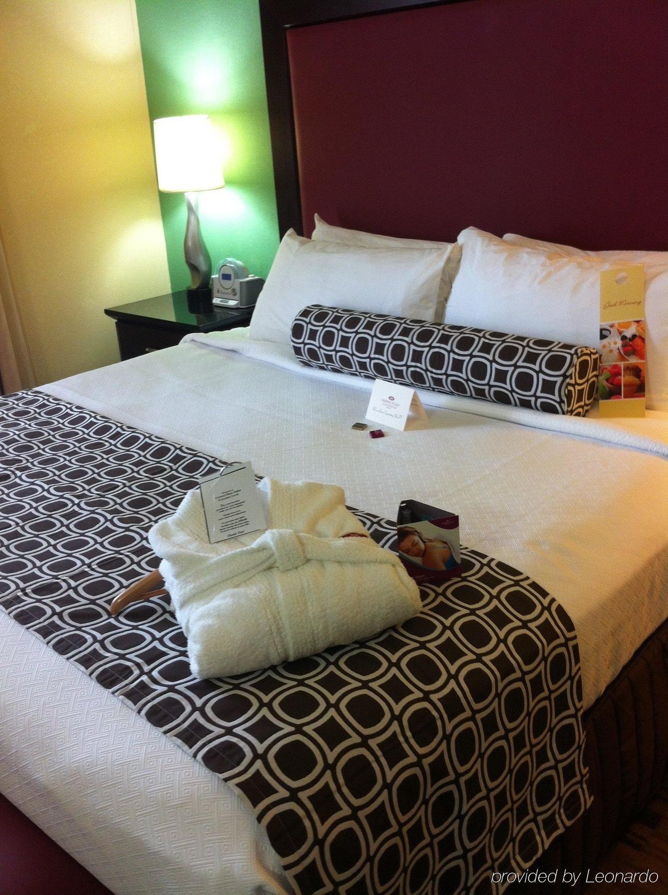 Crowne Plaza Suites Houston - Near Sugar Land Exteriör bild