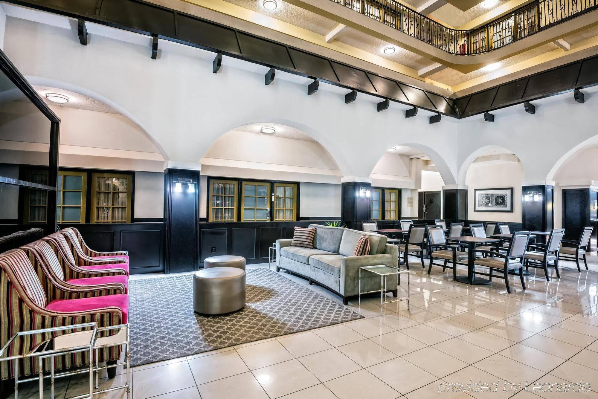 Crowne Plaza Suites Houston - Near Sugar Land Exteriör bild