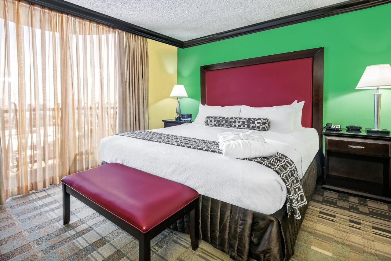 Crowne Plaza Suites Houston - Near Sugar Land Exteriör bild
