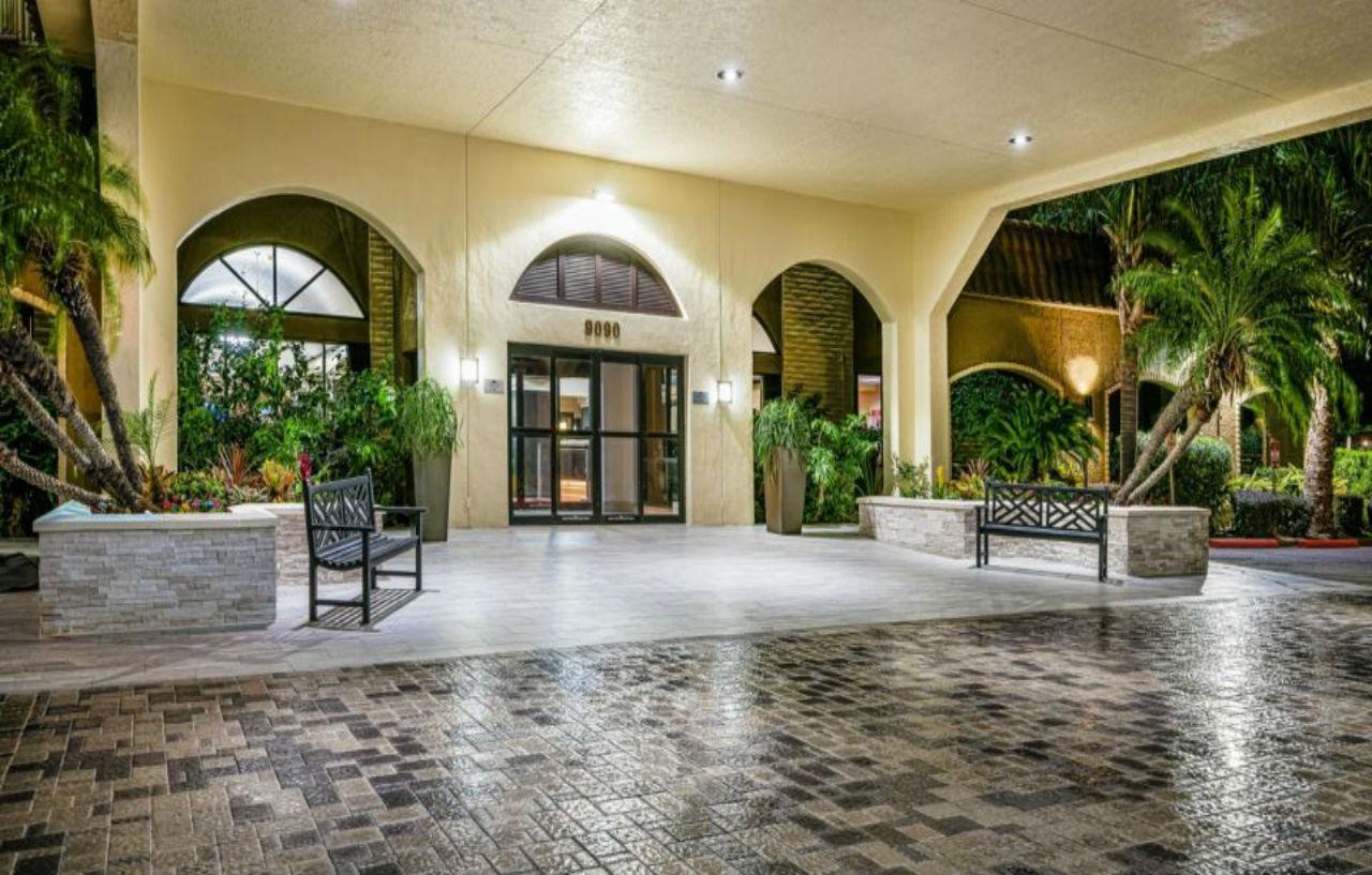Crowne Plaza Suites Houston - Near Sugar Land Exteriör bild
